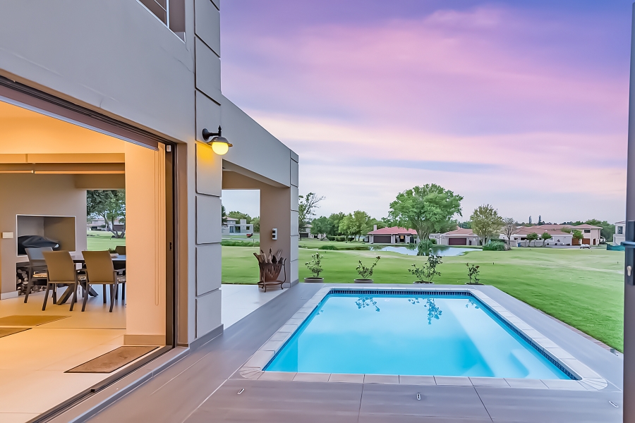 5 Bedroom Property for Sale in Club Milos Estate Free State
